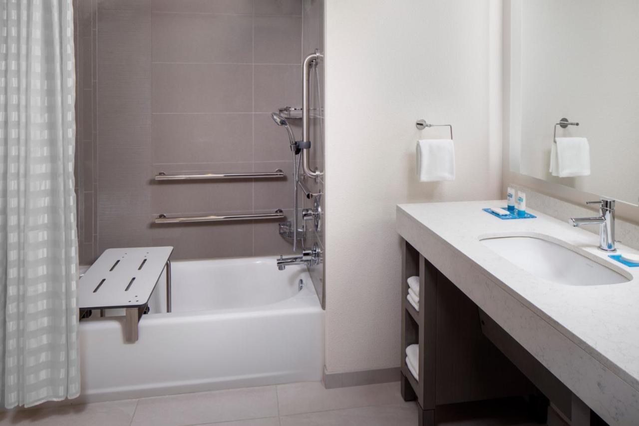 Hyatt House Tallahassee Capitol University Extérieur photo